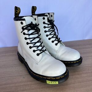 #2847 Dr Martens 1460 White Smooth Leather Lace Up Combat Boots Women US 6 M